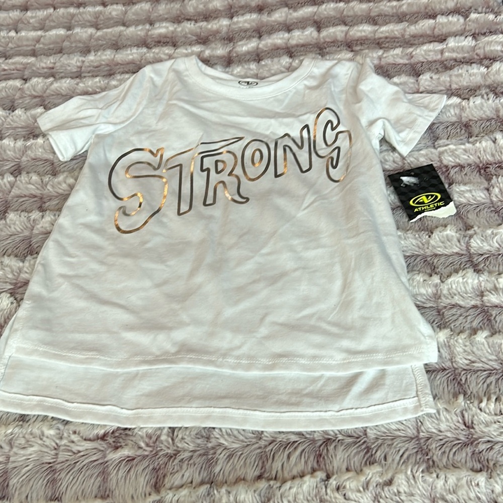 Athletic Works t shirt size small Strong!